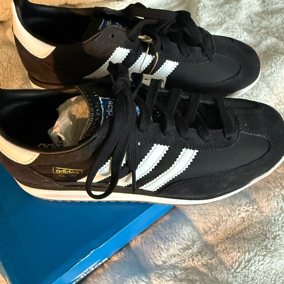 ADIDAS SL 72 RS SHOES KIDS SIZE 6 CORE BLACK/WHT/BLU BRAND NEW IN BOX - Picture 13 of 15